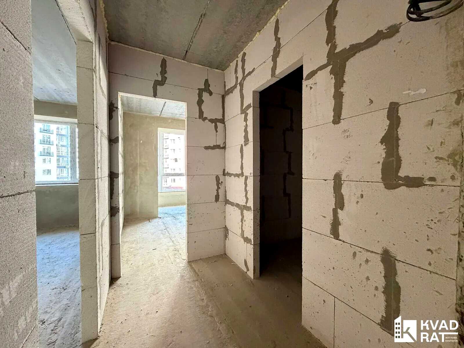 1877784478825343