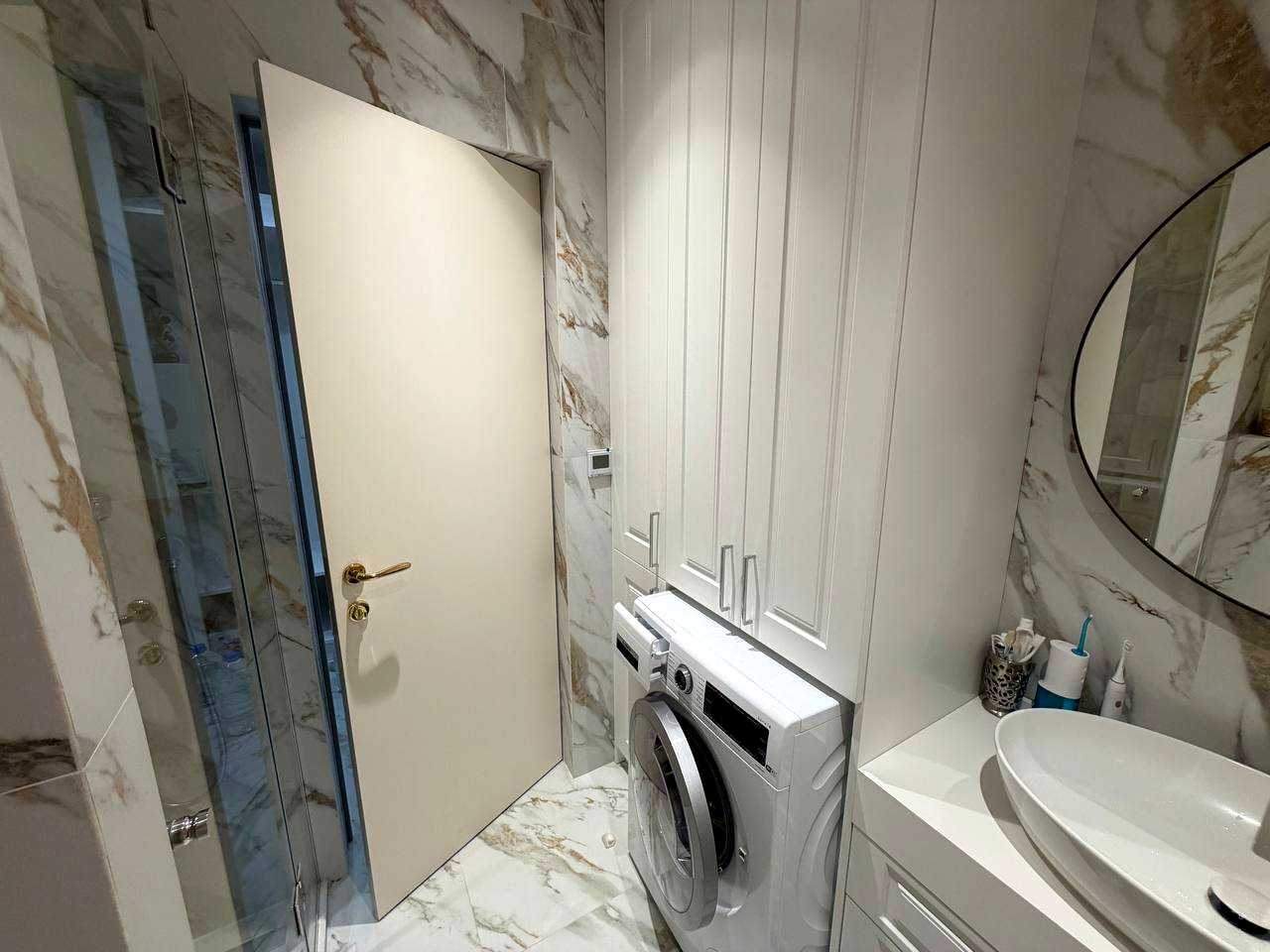 1877795897301429