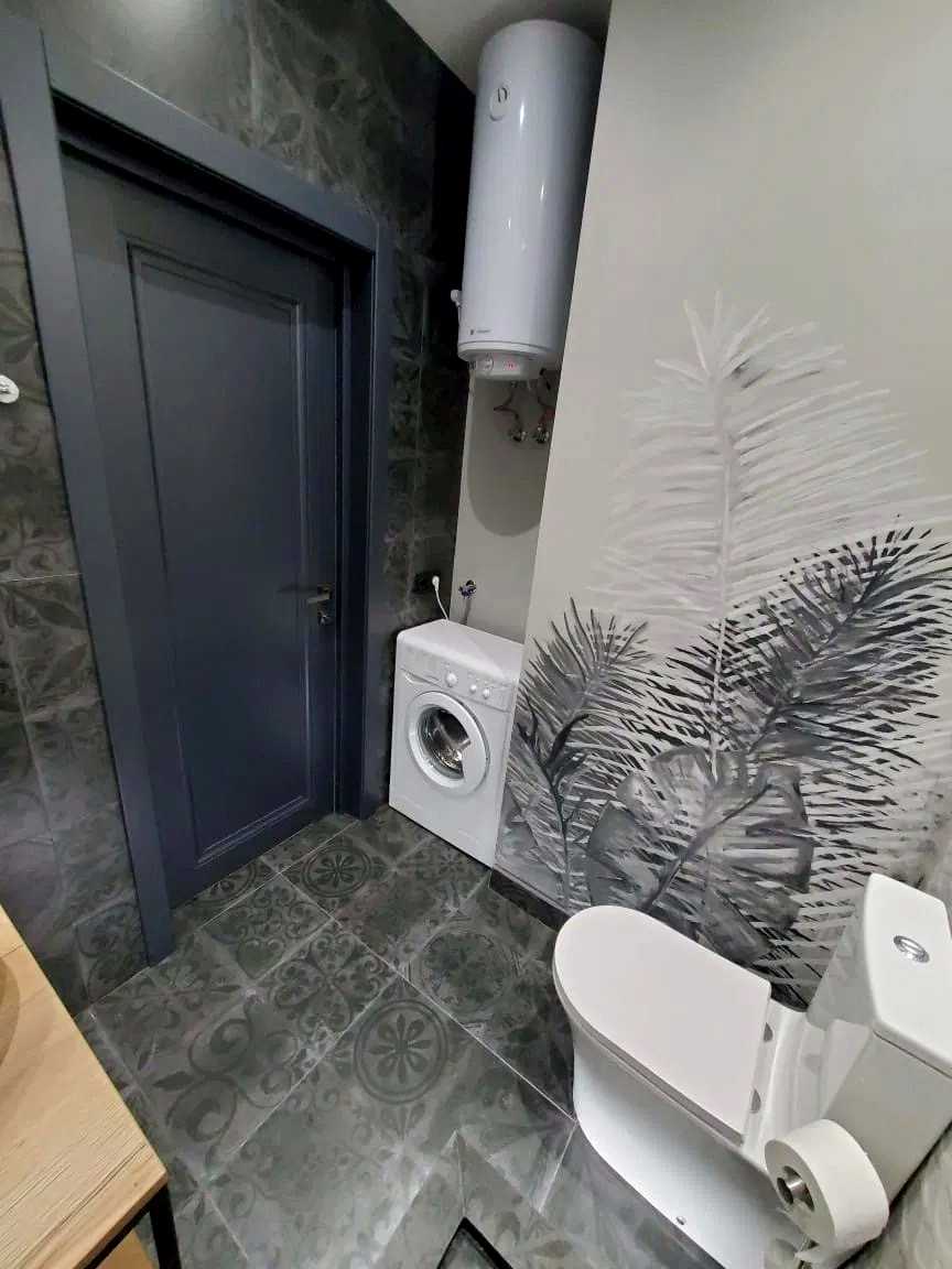 1877797008485143