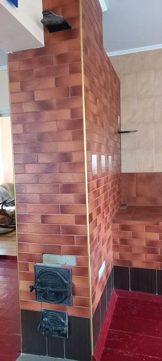 1877815990276573