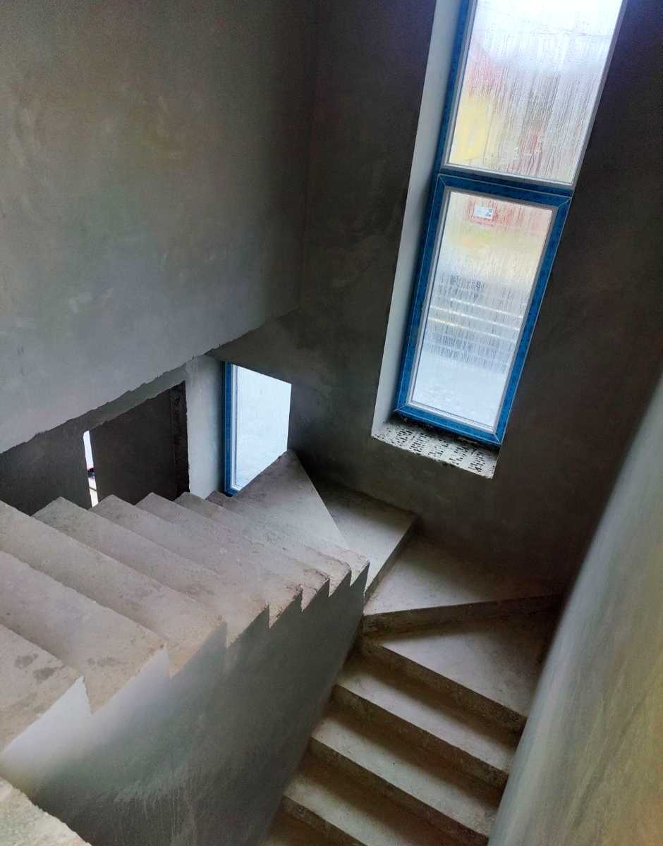 1877818999092125