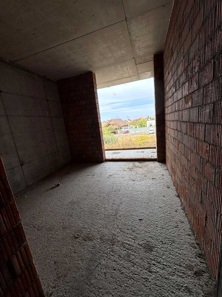 1877824580358291