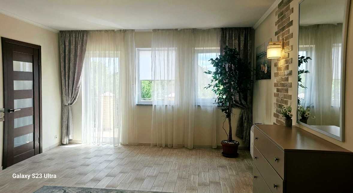 1877825313098646