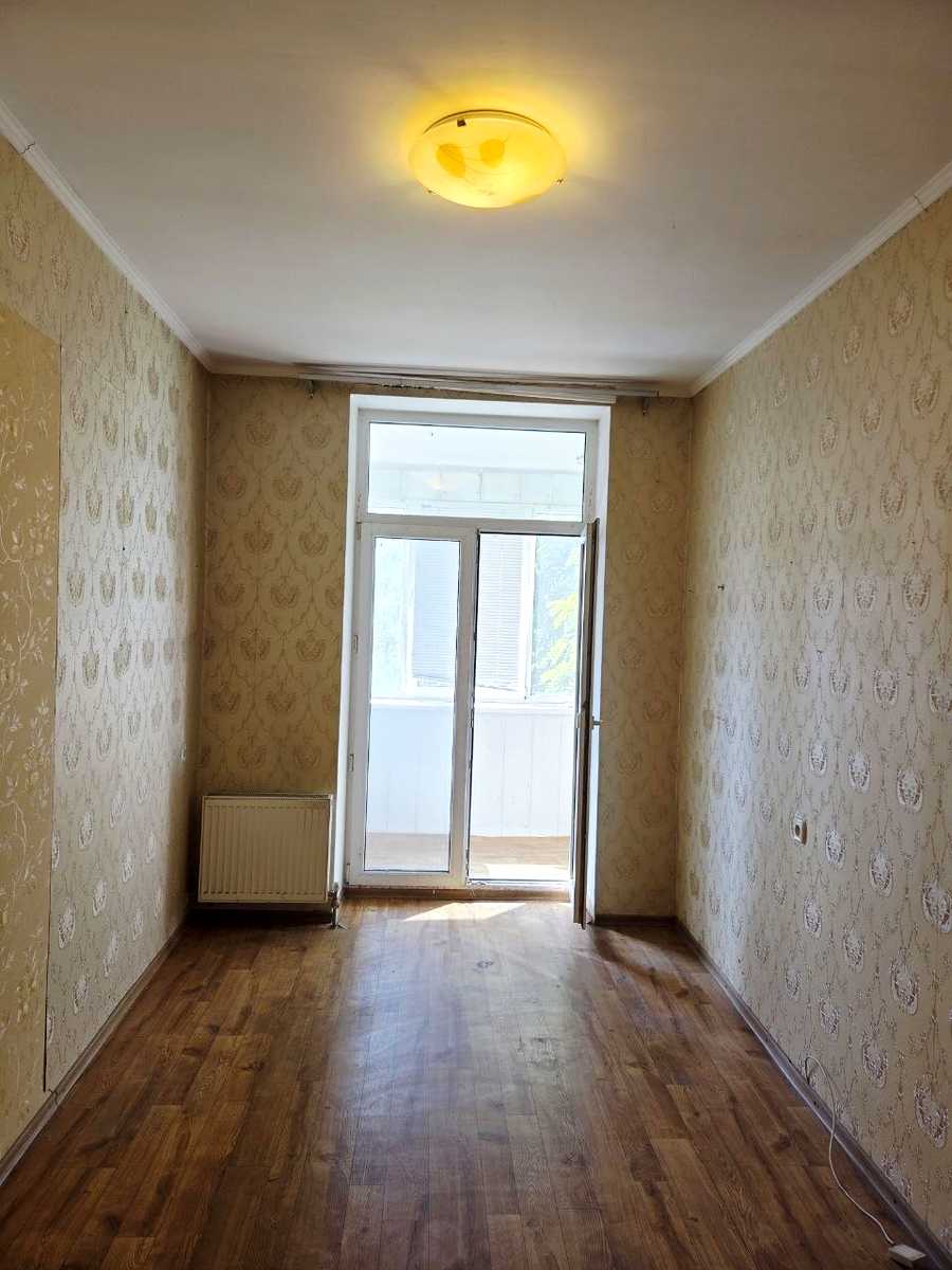 1877826062471406