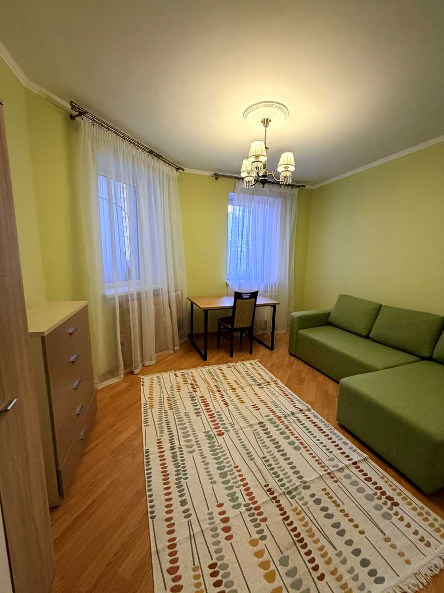 1877827707972602