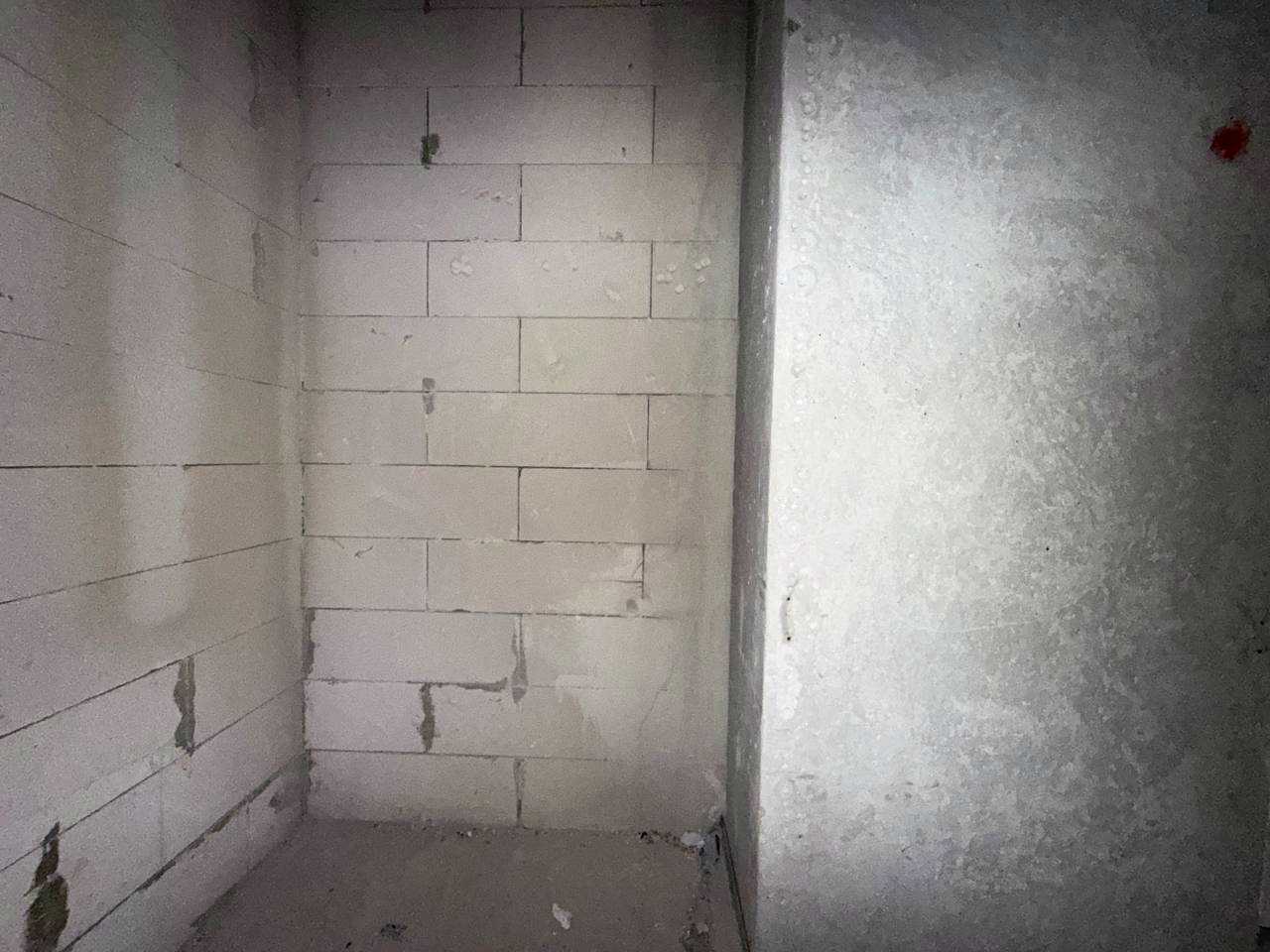 1877827730874618