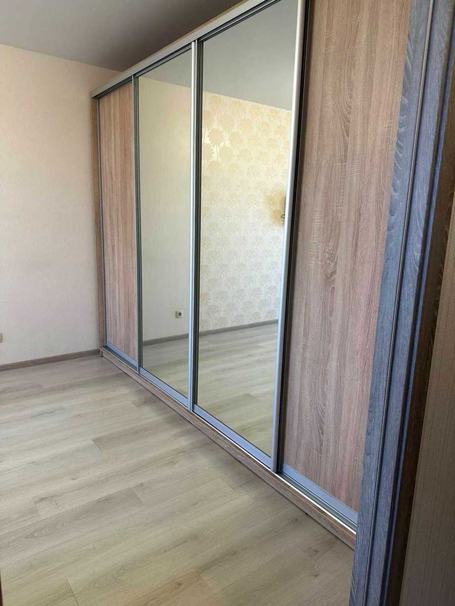1877829092952830