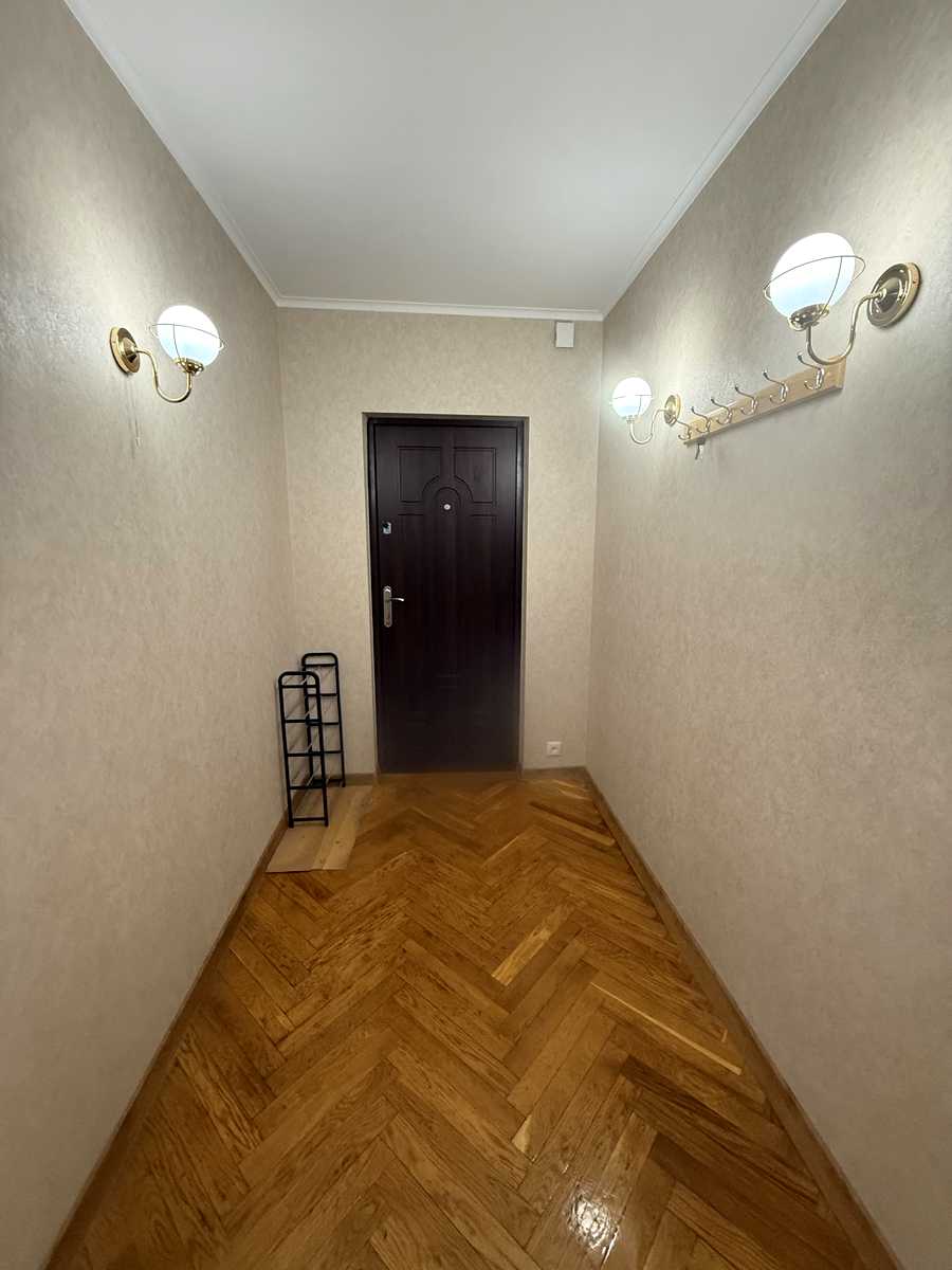 1877829981411462