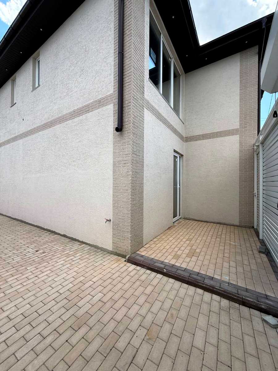 1877830166023152