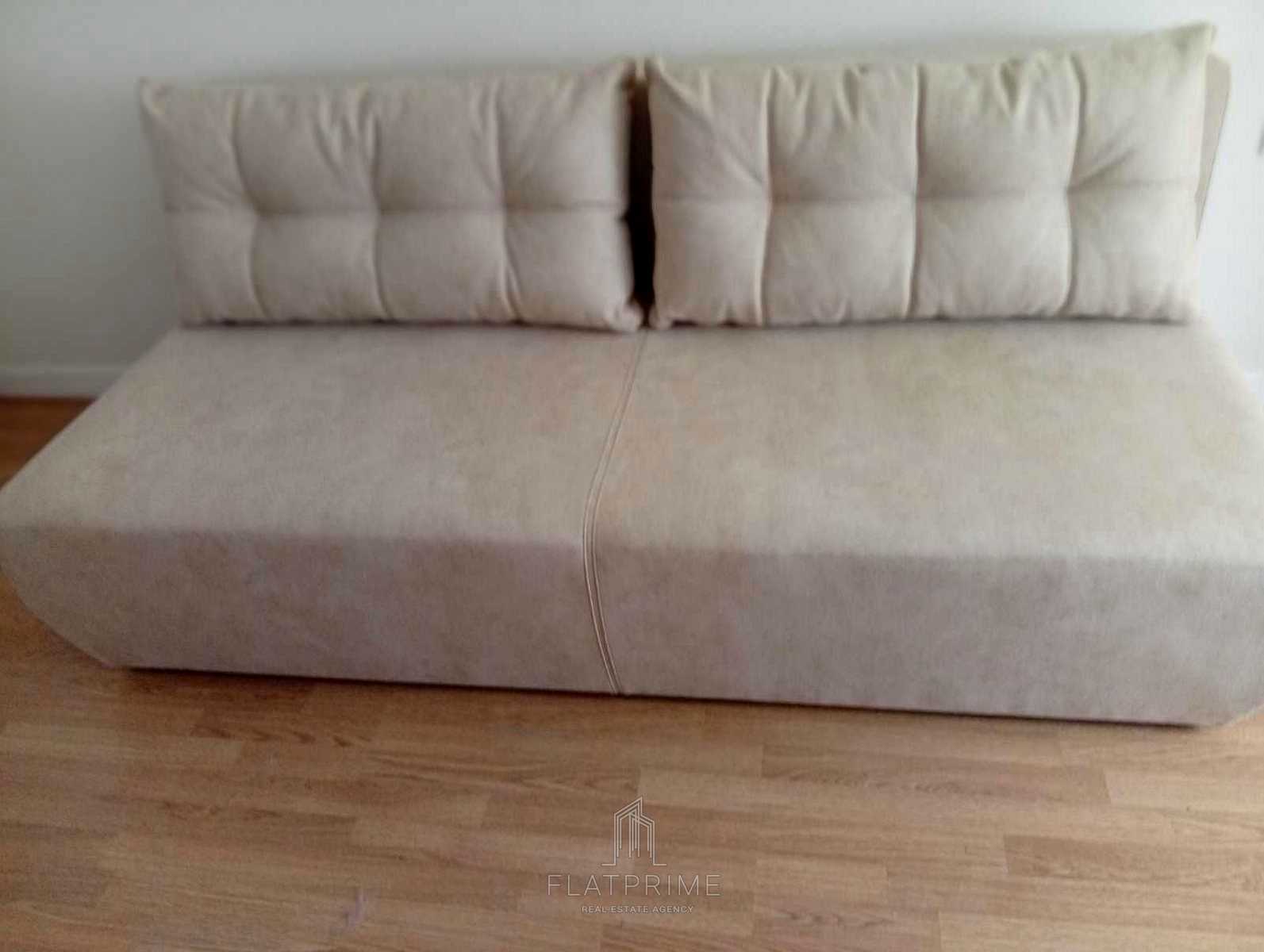 1877833742504408