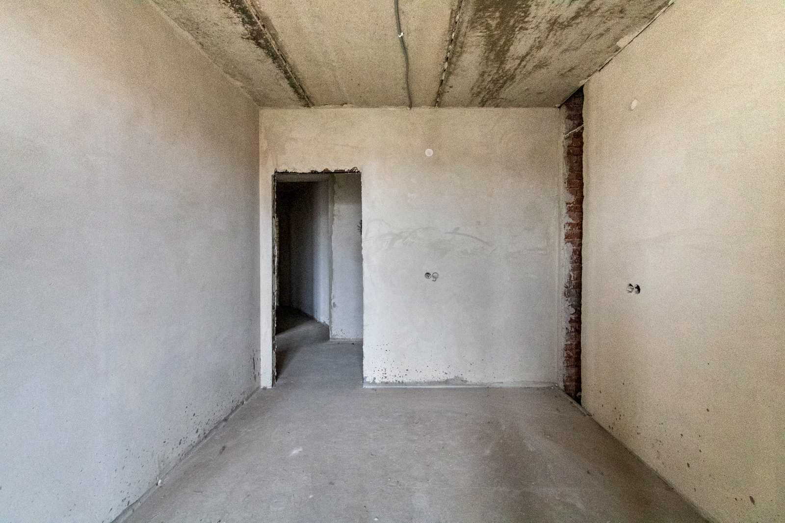1877834354804852