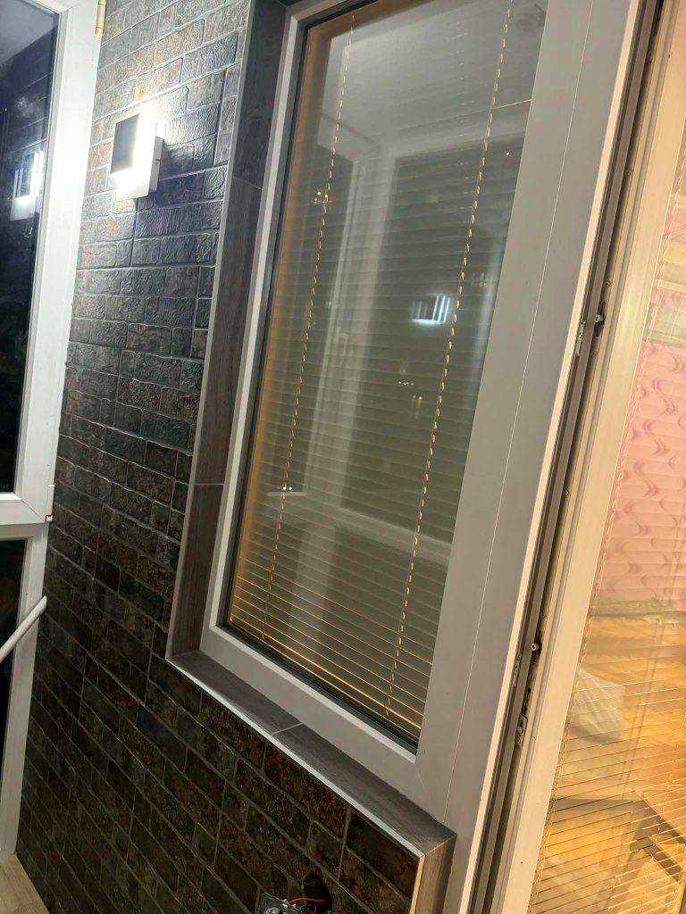 1877837165824868