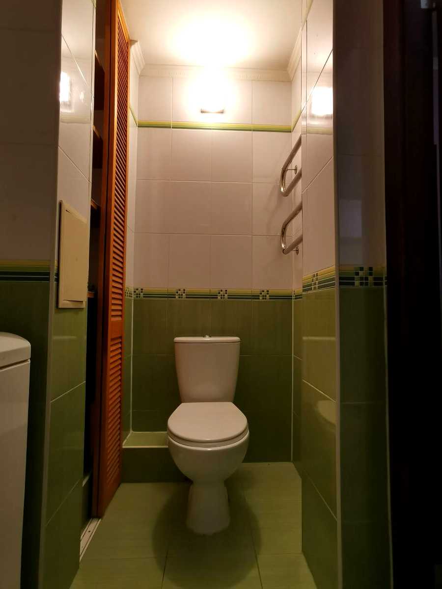 1877837332750049