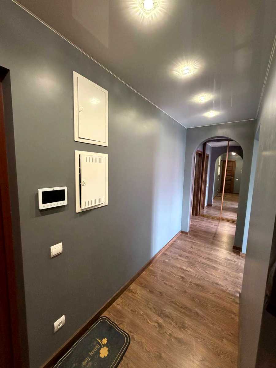 1877838110865228