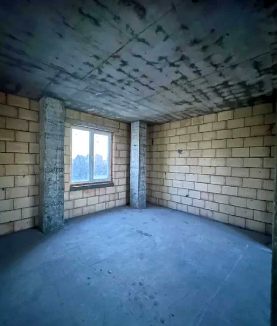 1877838437376944