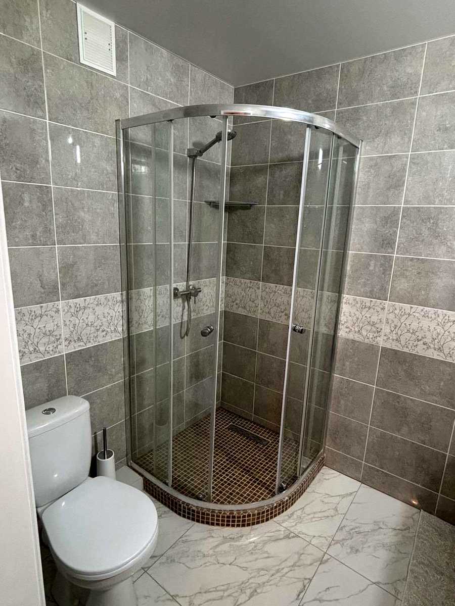 1877838702634352
