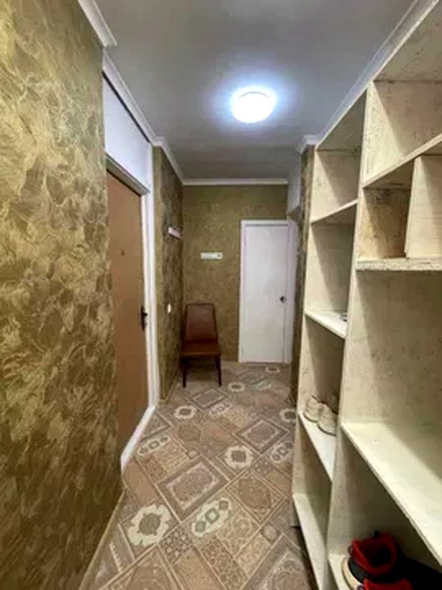 1877838879152233