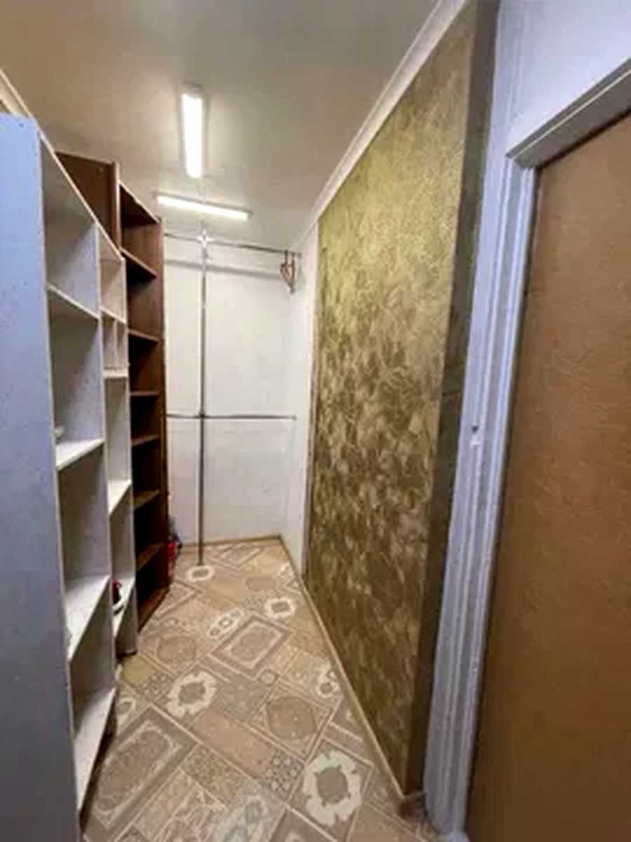 1877838879153060