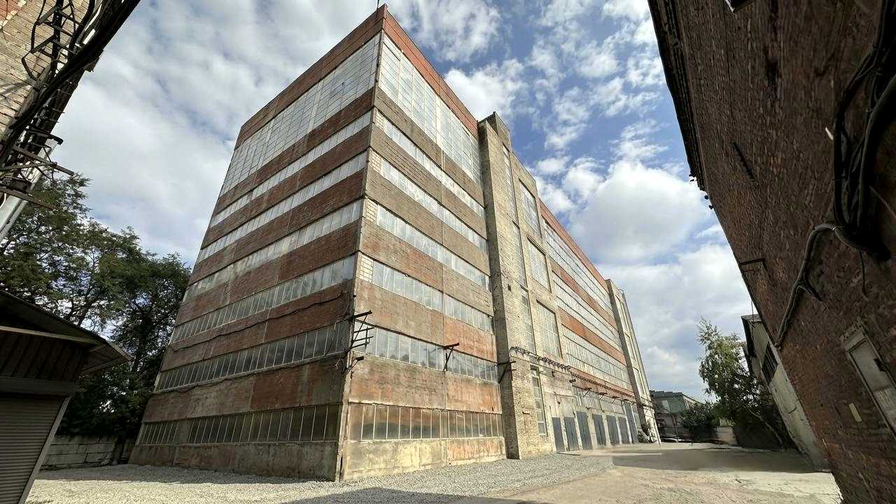 1877839082788835