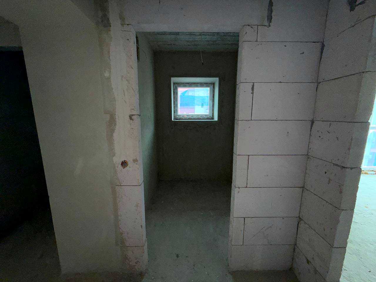 1877840812219778