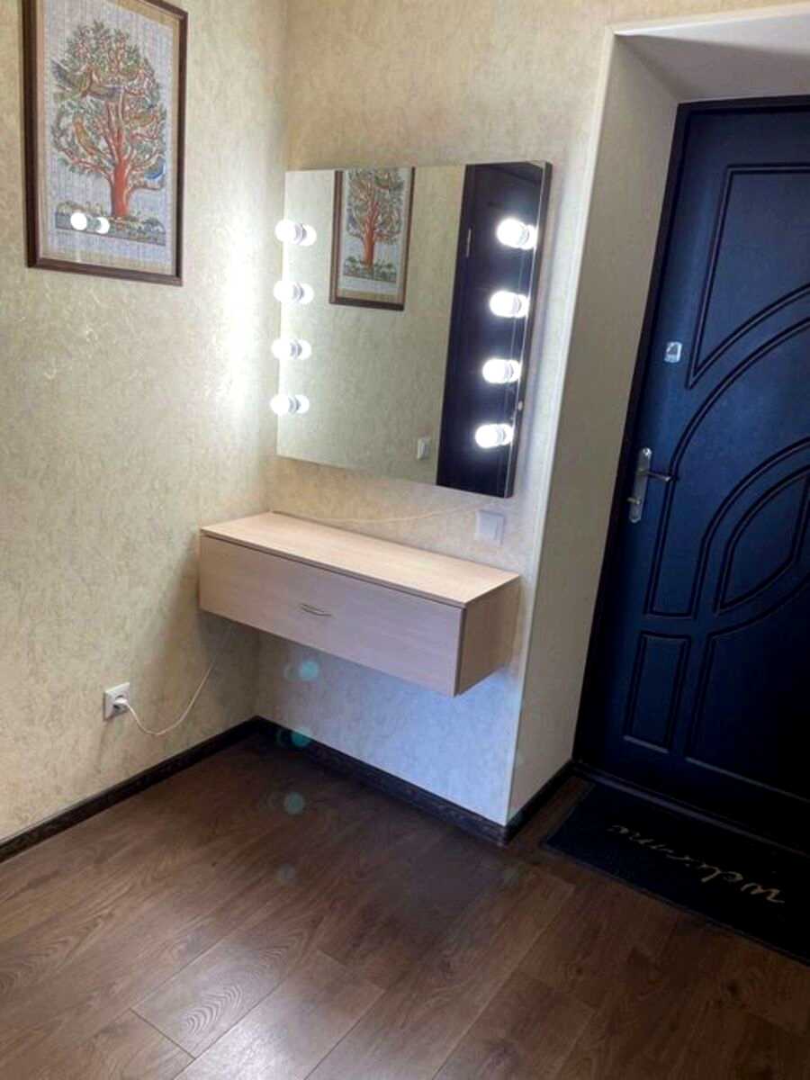 1877841074146110