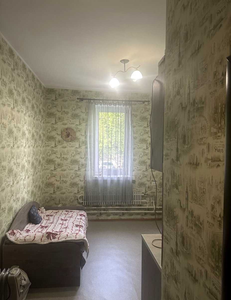 1877841699702665
