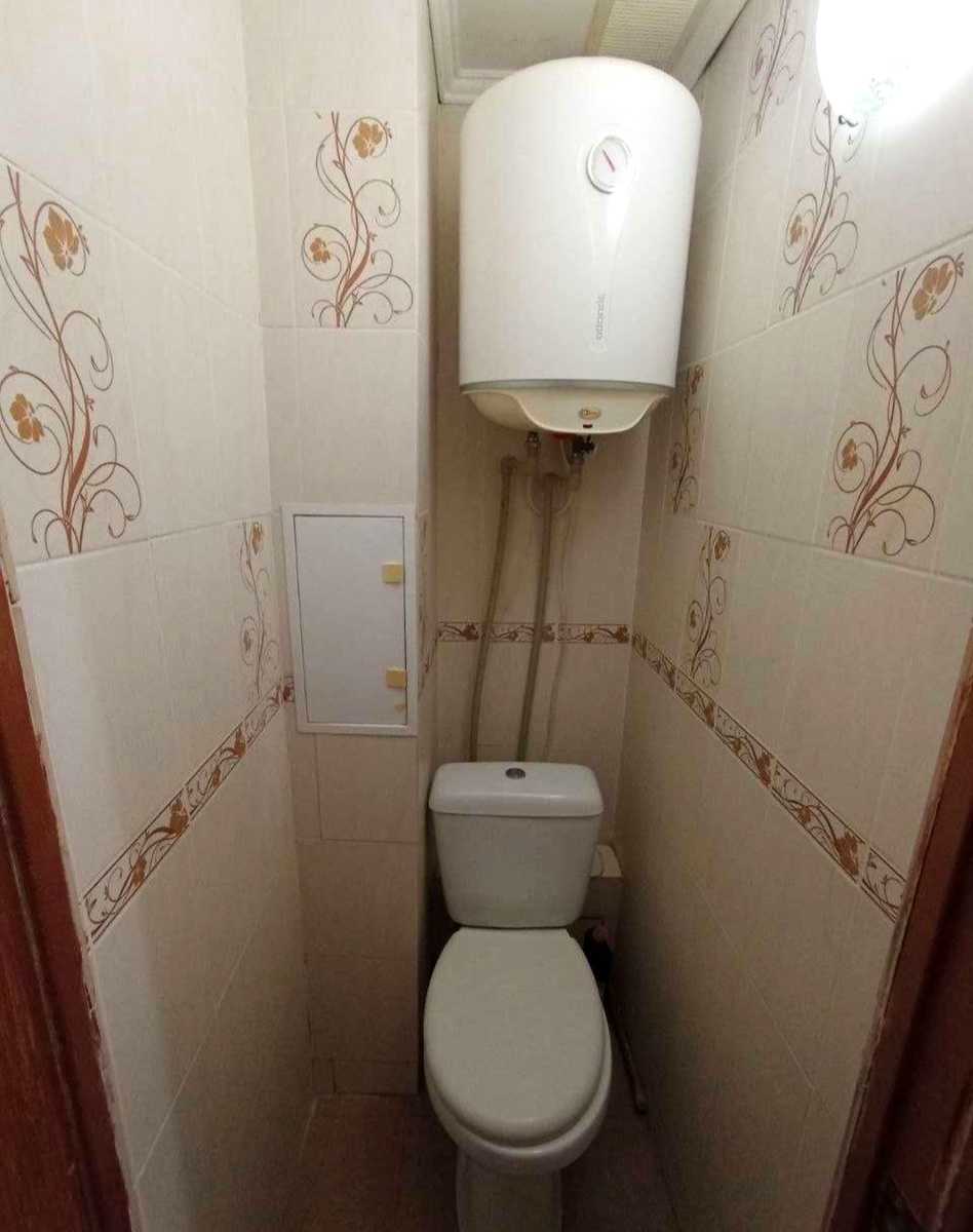 1877841937446805