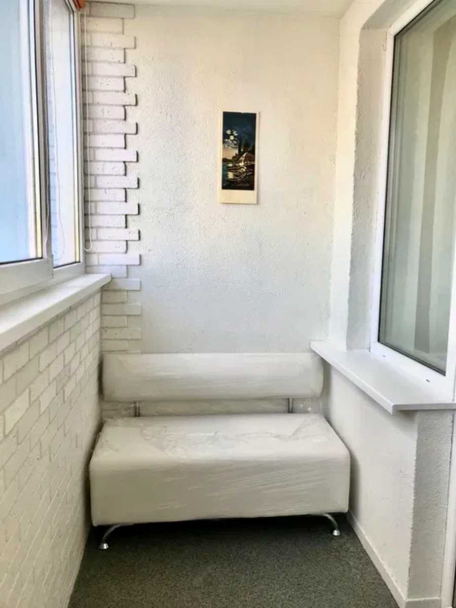1877842516935272