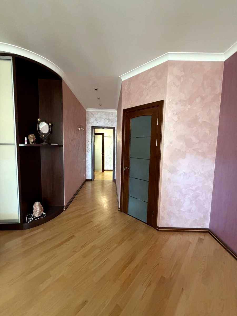 1877842668010414