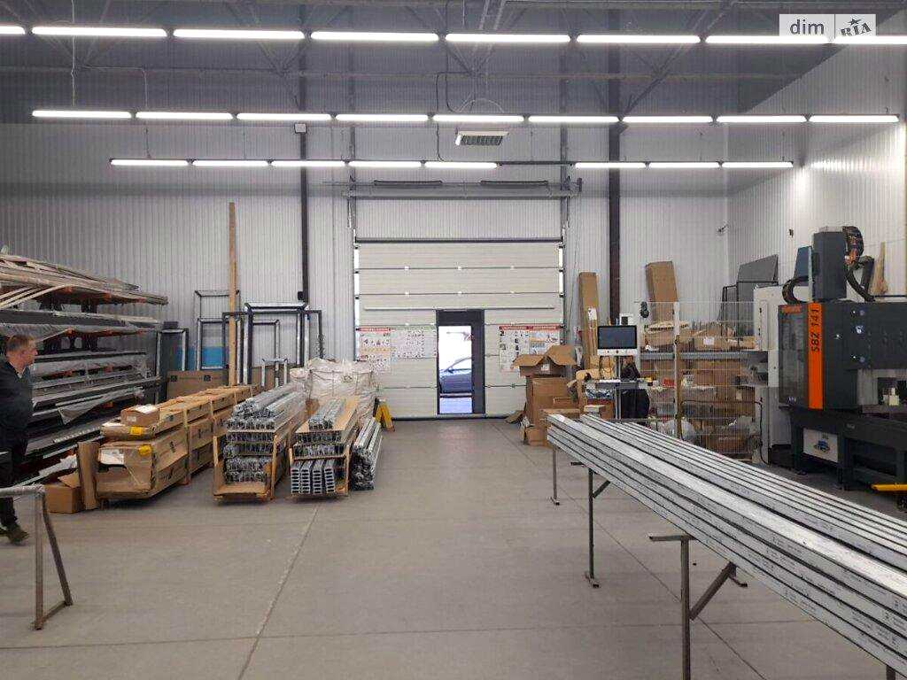 1877842713555667
