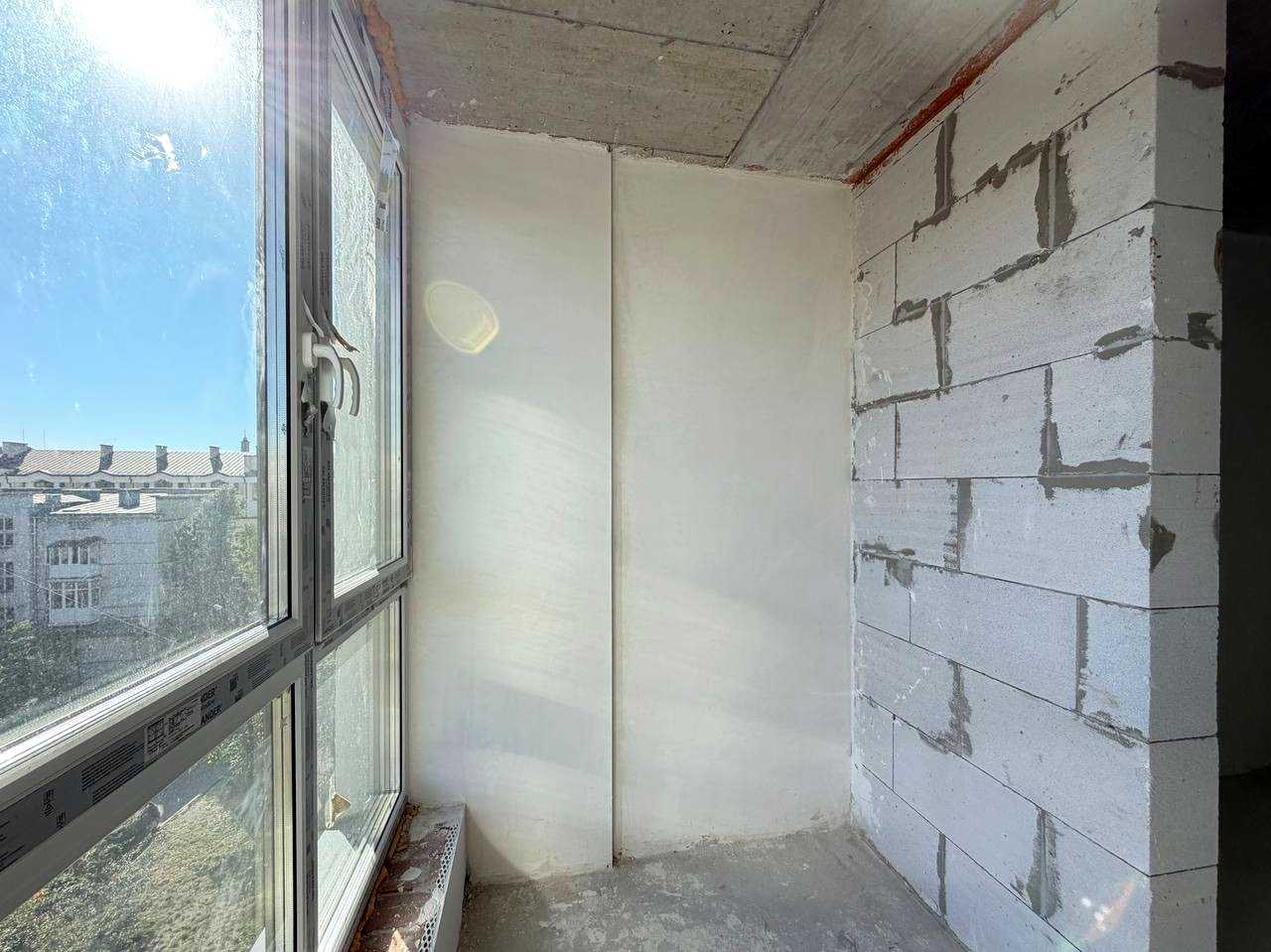 1877842857044508