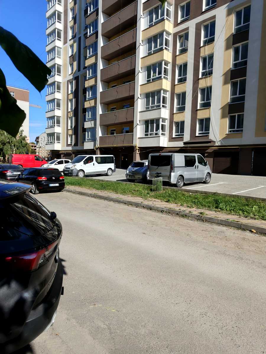 1877843101700621