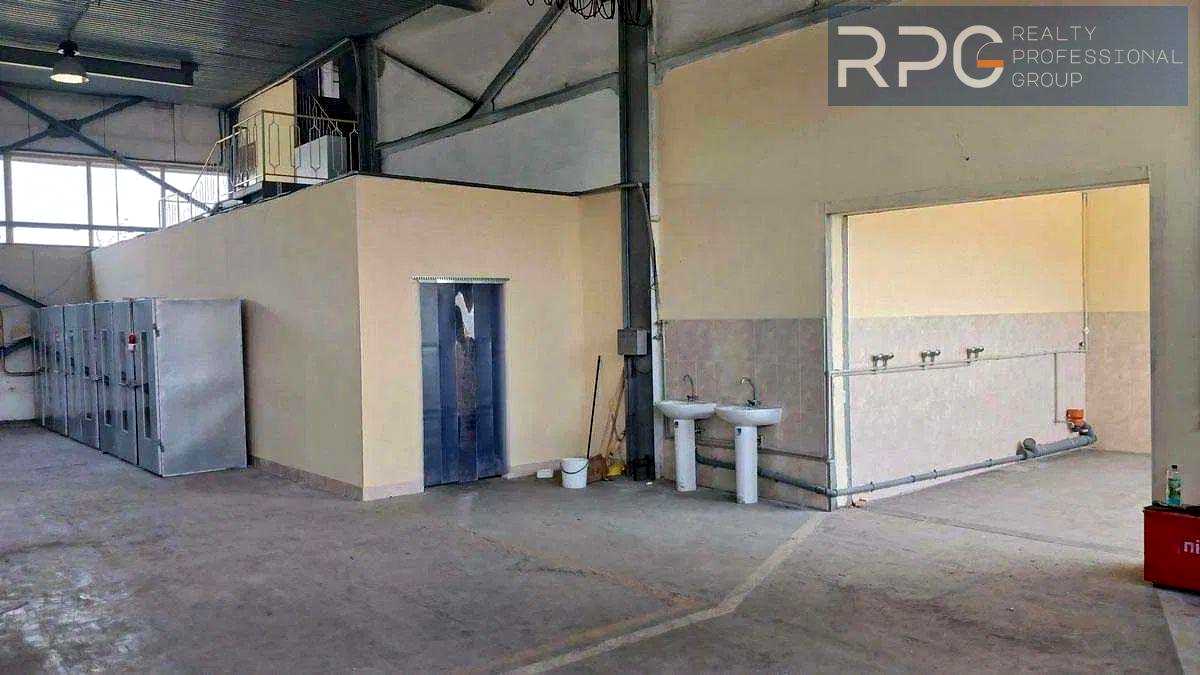 1877843417460291