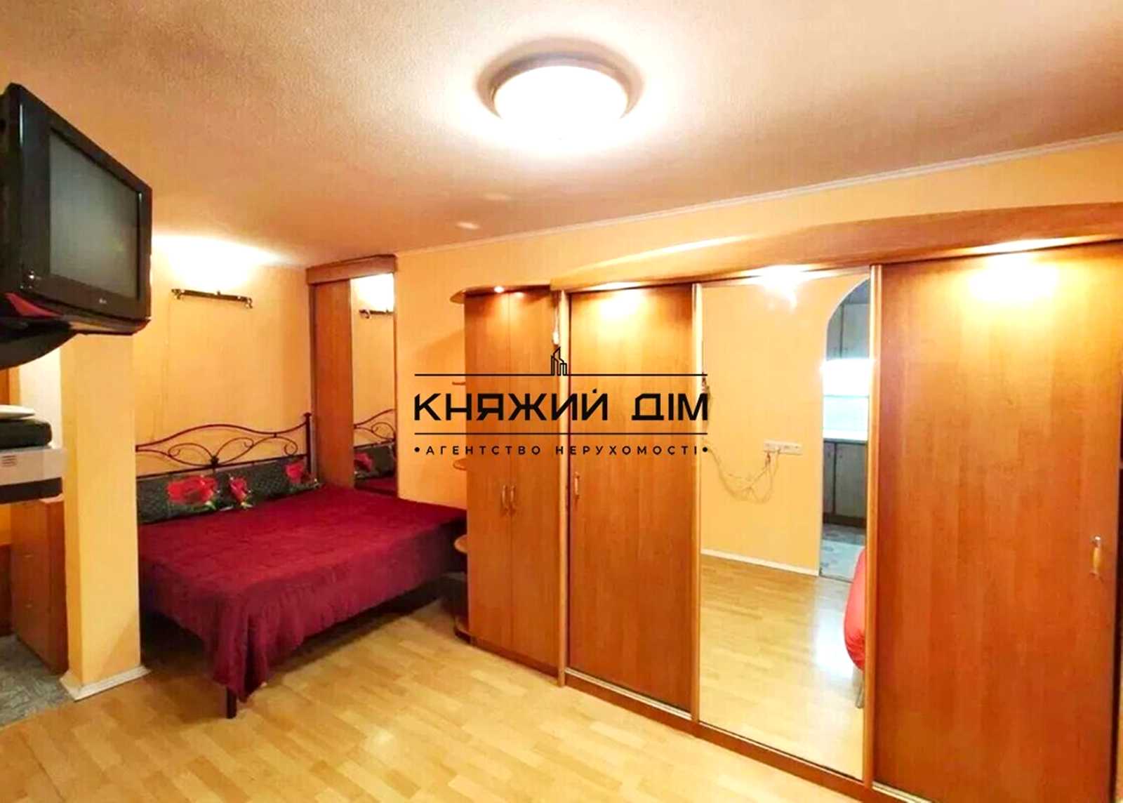 1877843654909846