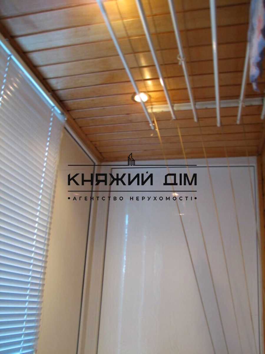 1877843654918572