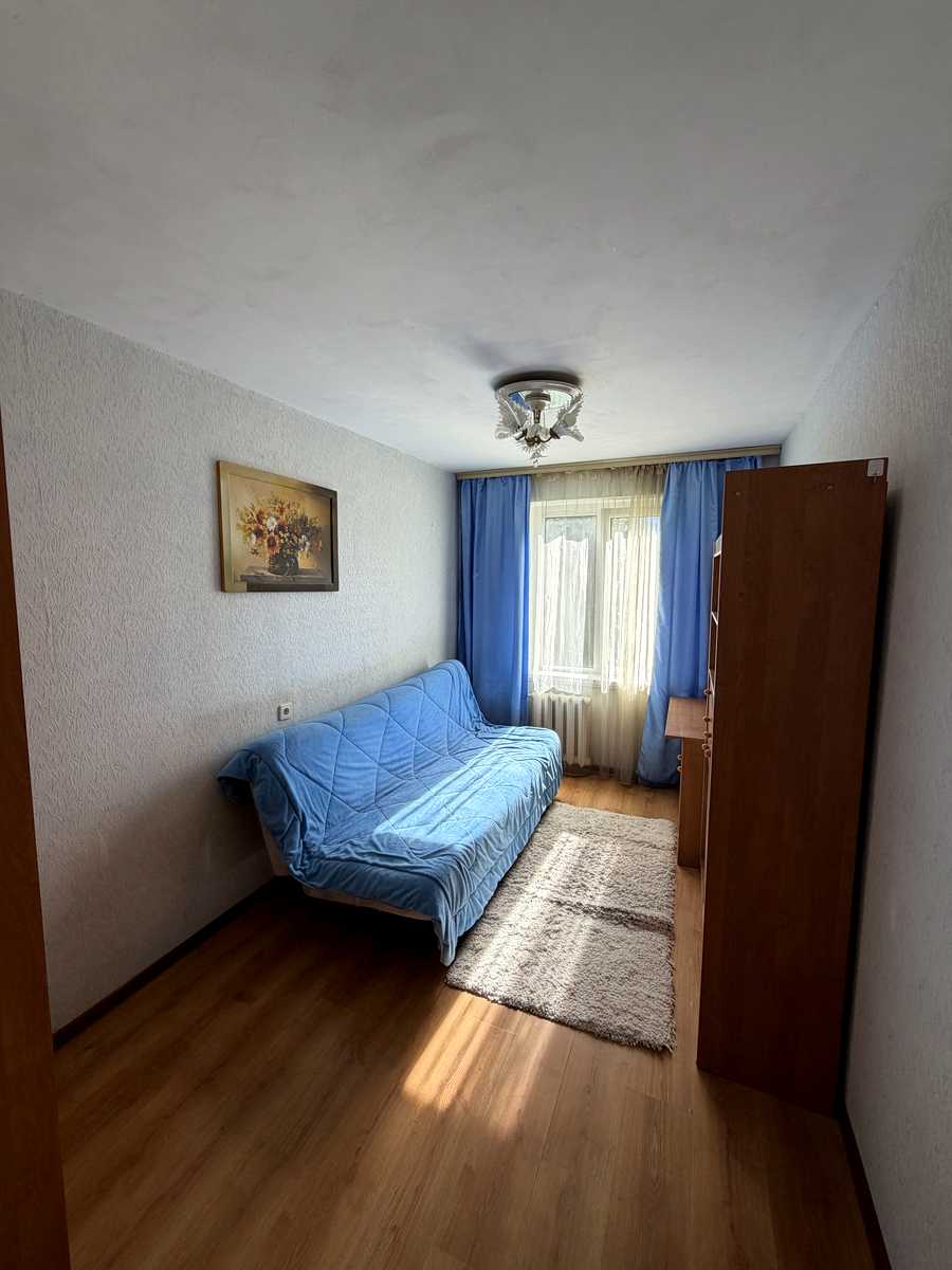 1877843836170857