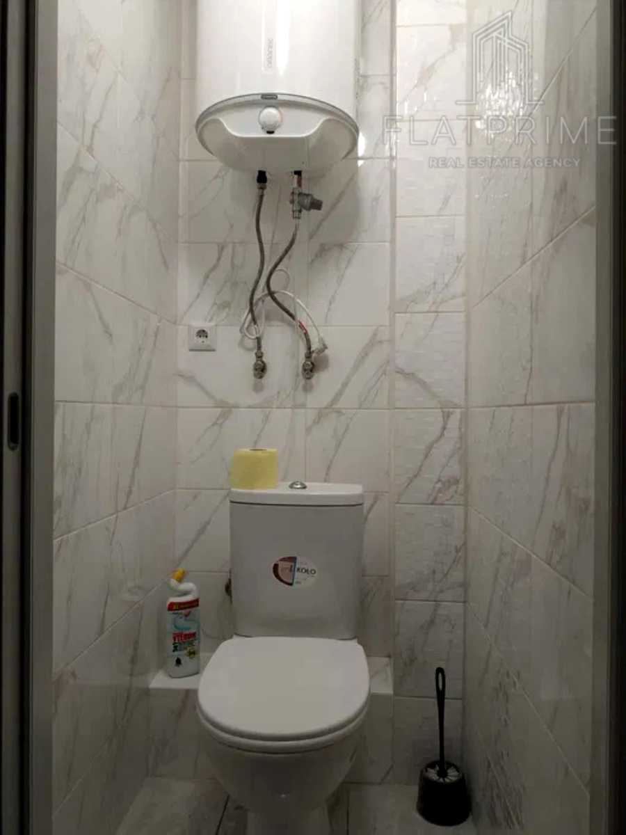 1877844679904238