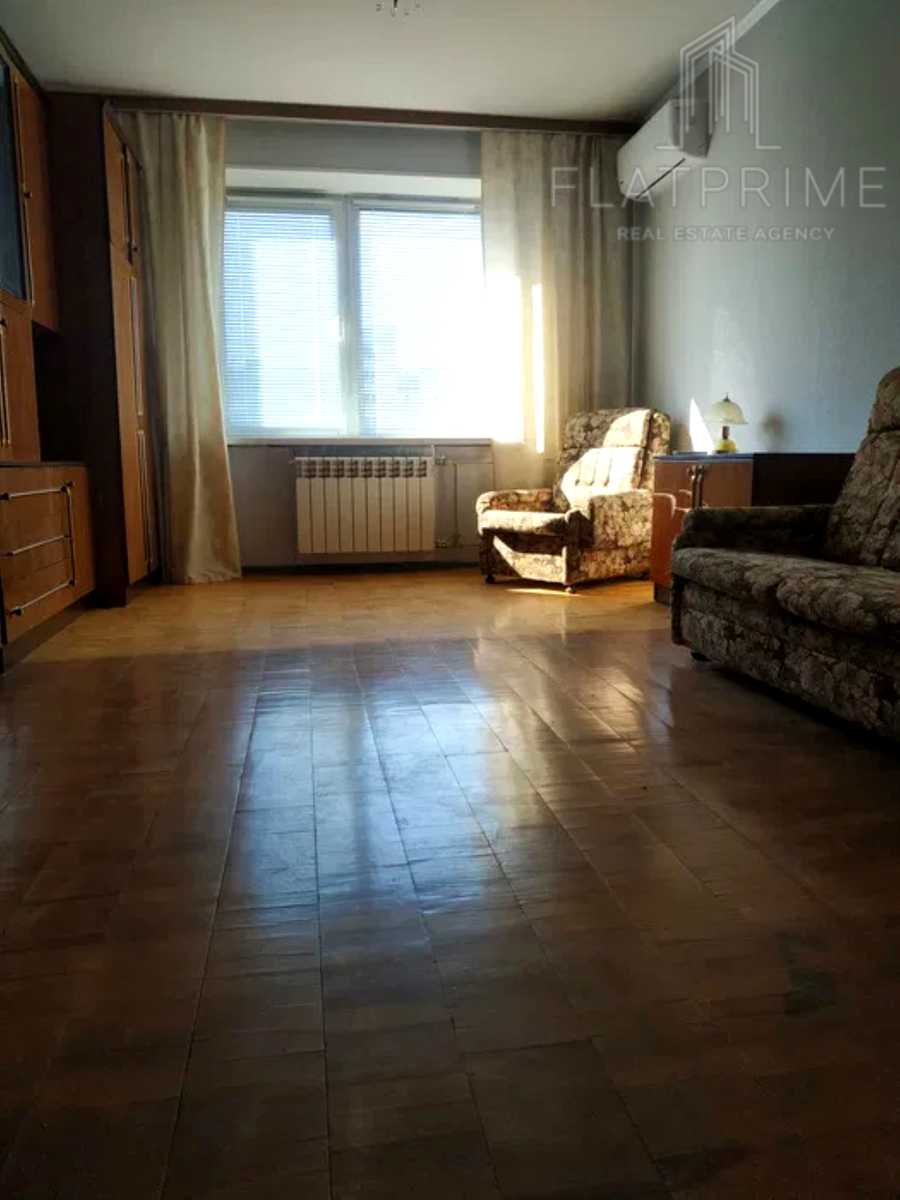 1877844681141161