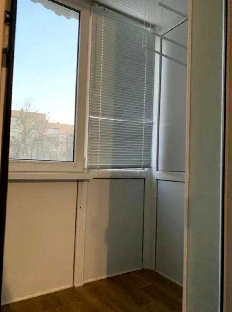 1877844741994352