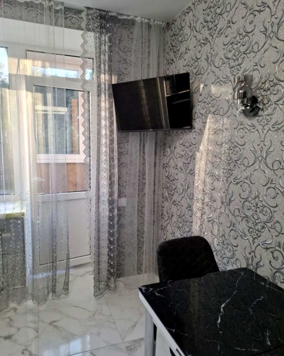 1877845565395378