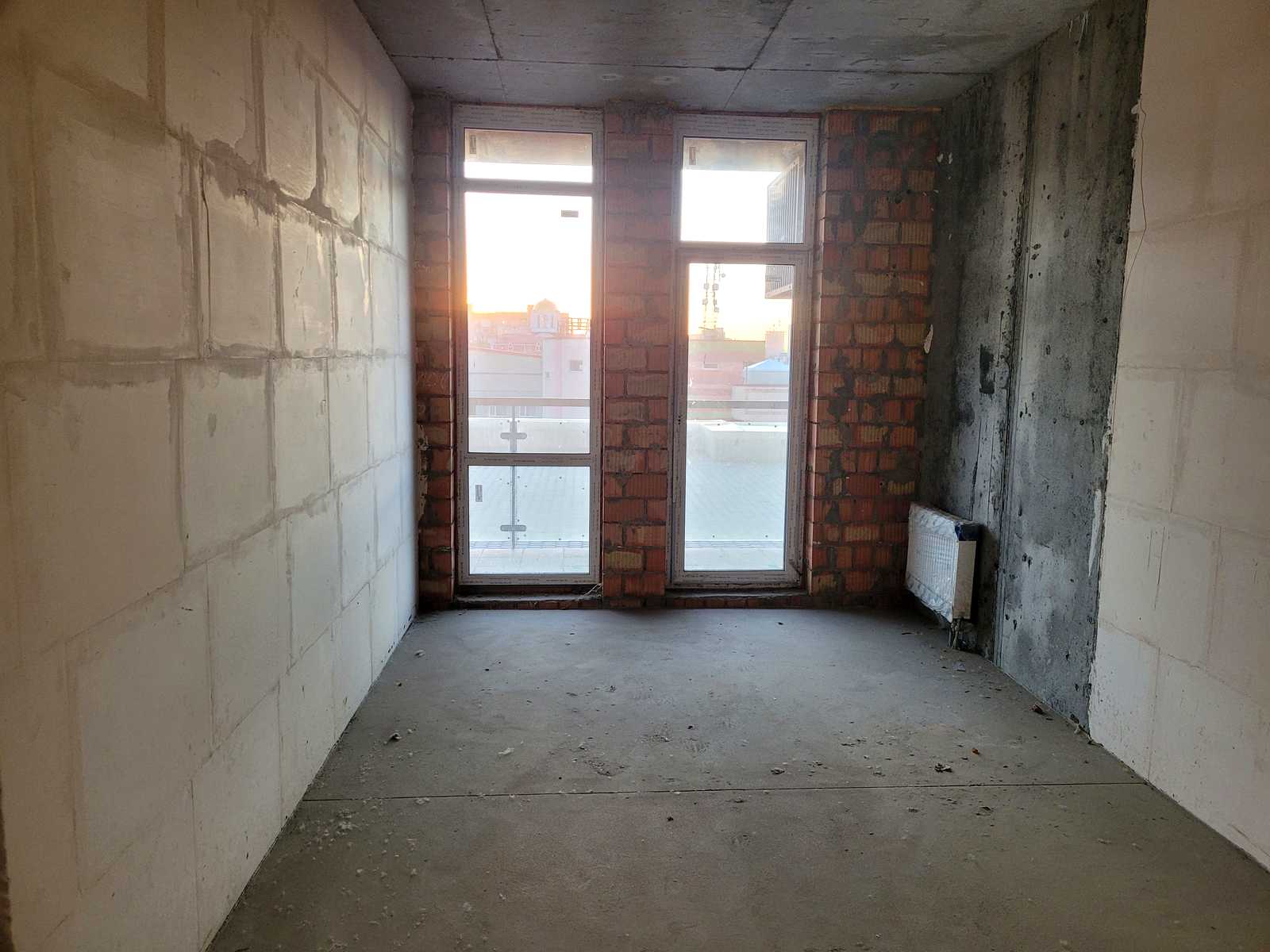 1877845615523489