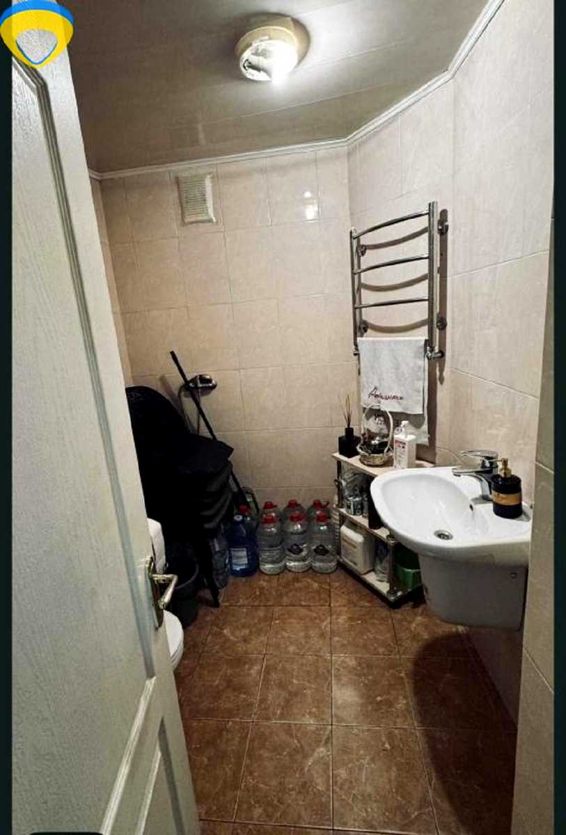 1877845627608182