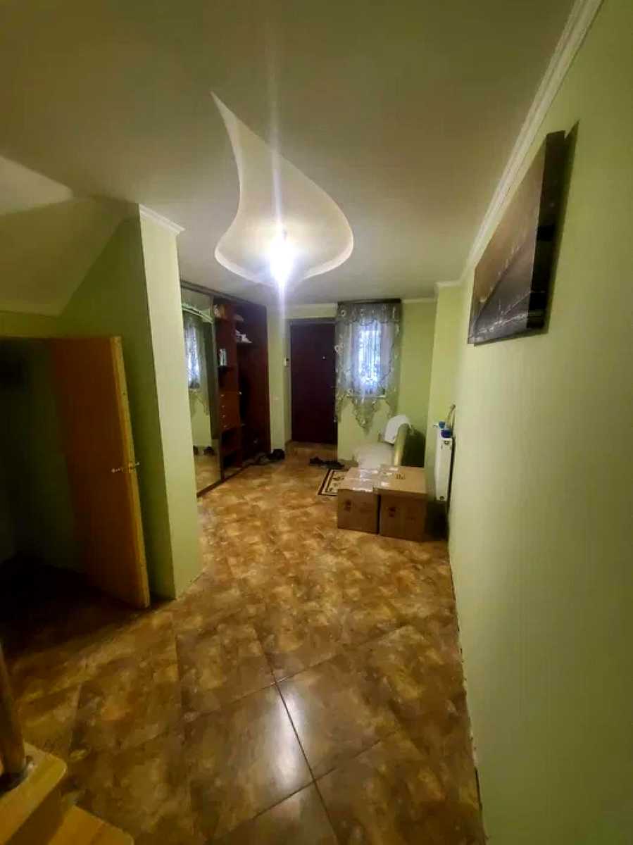 1877845746515858