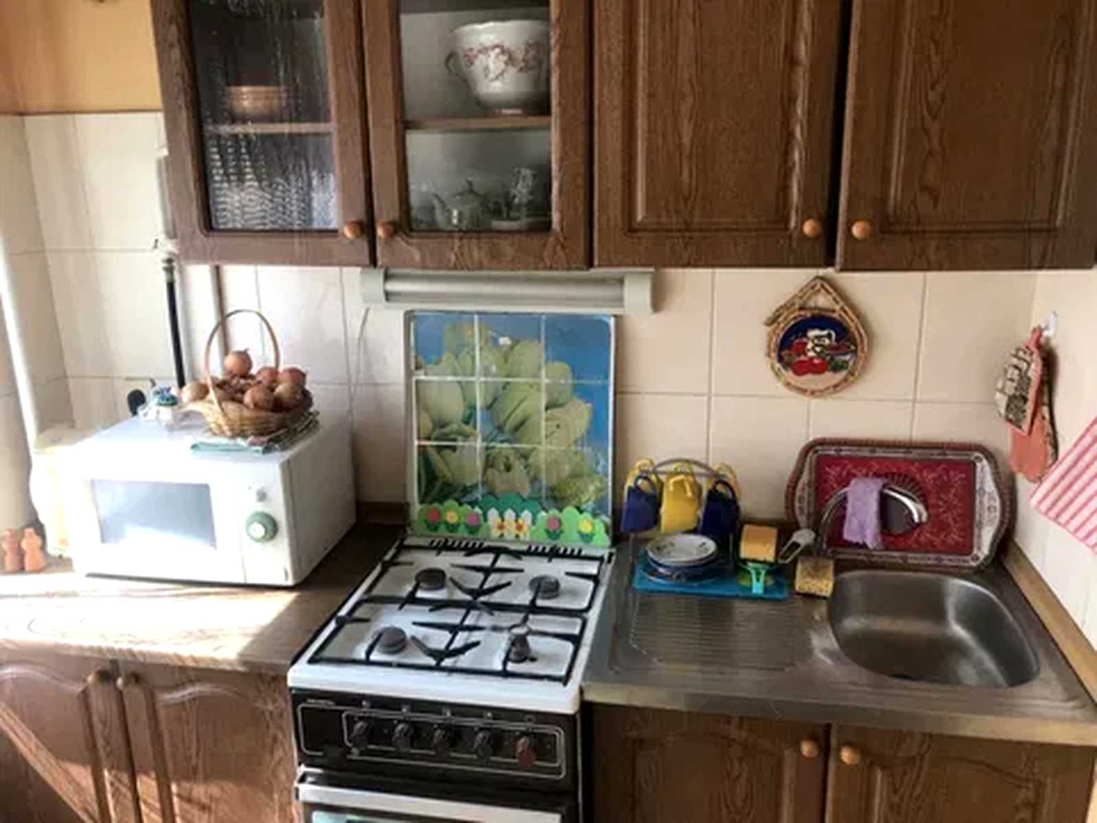 1877846238162312