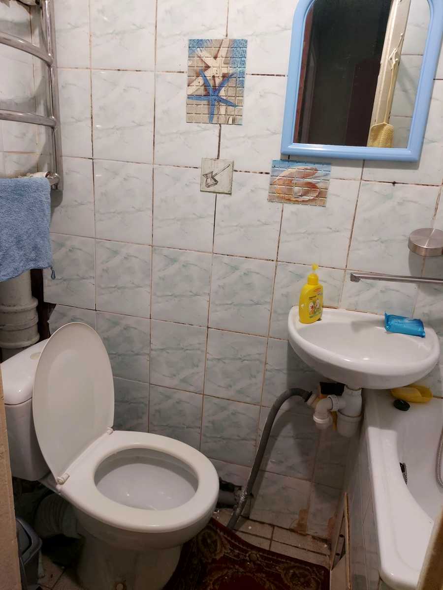1877847207288593