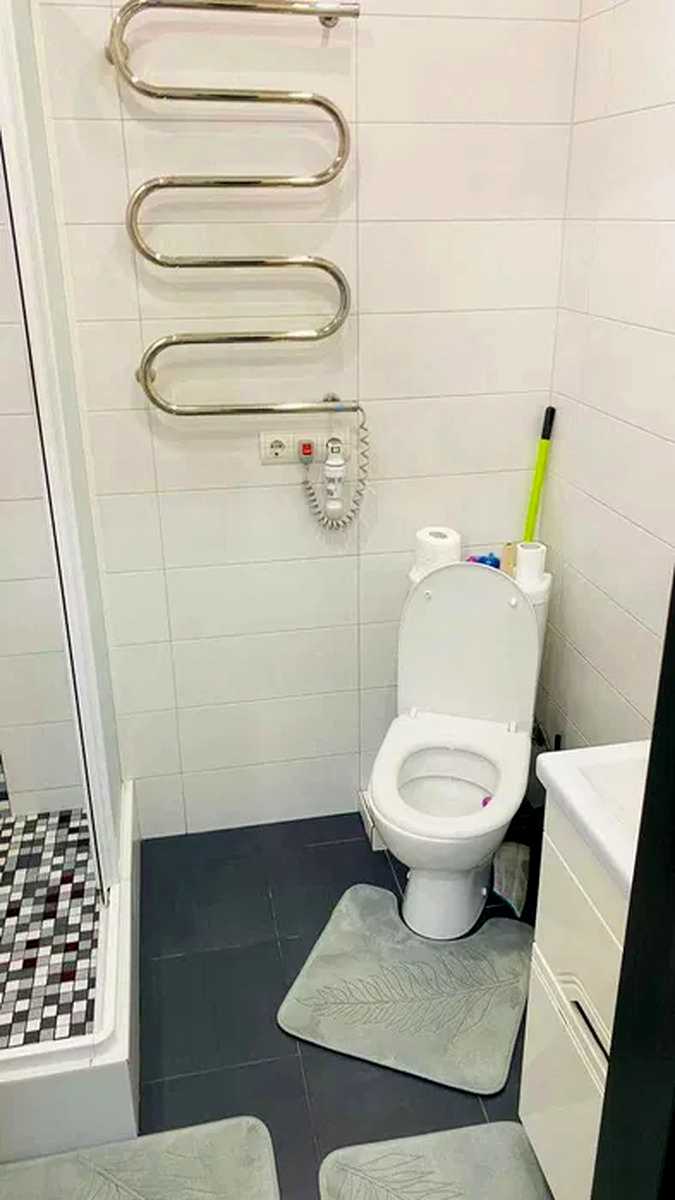 1877847749029728