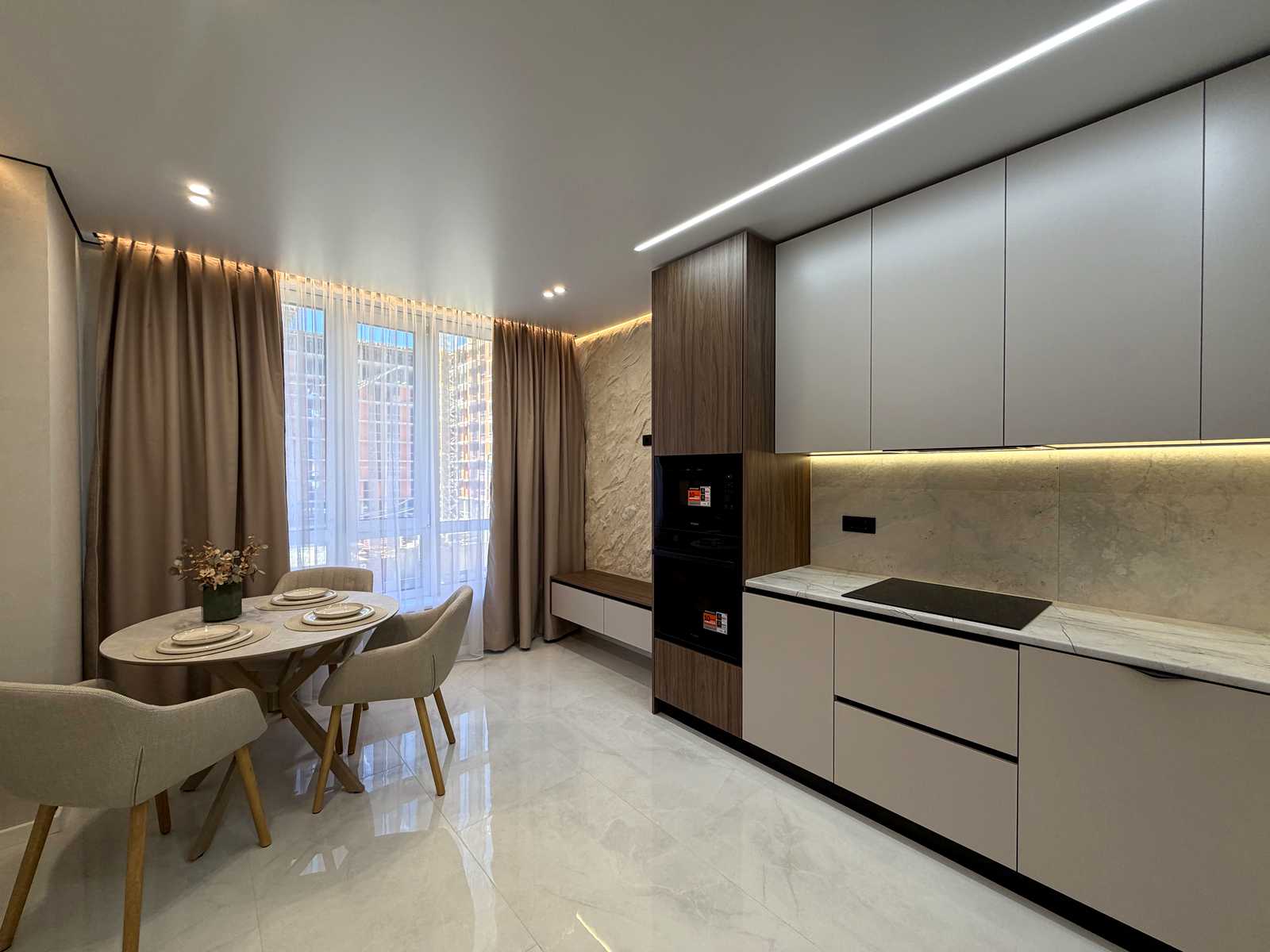 1877848203665167