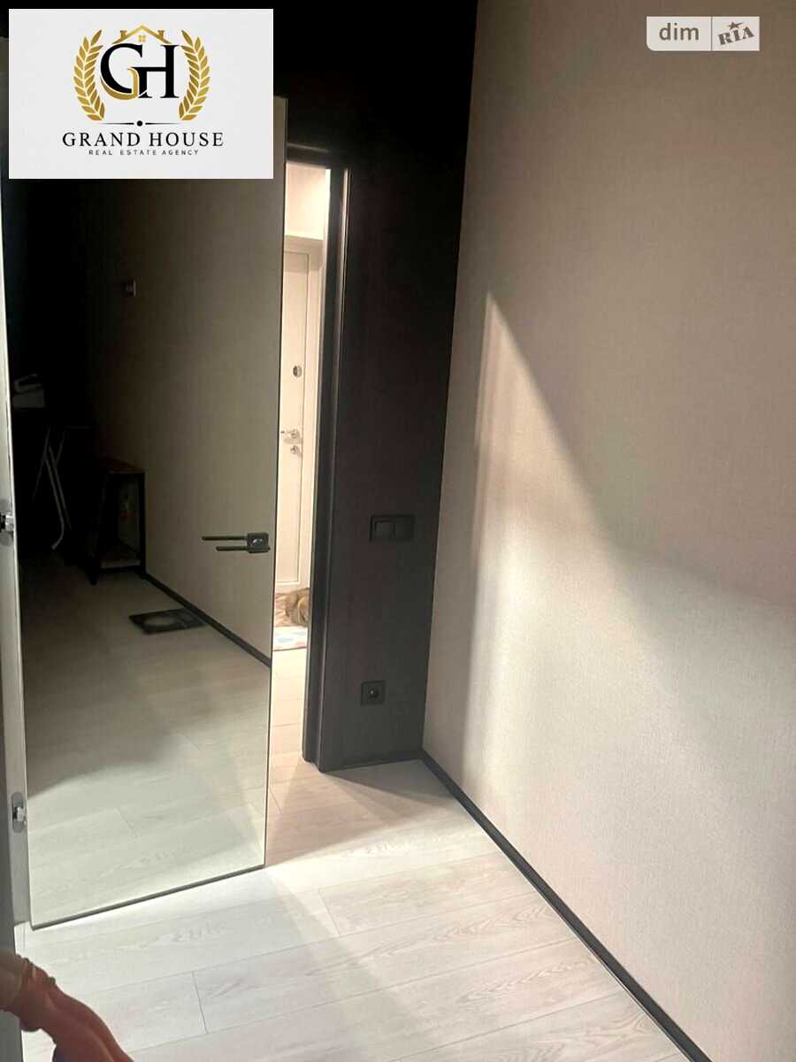 1877848610962850.jpg
