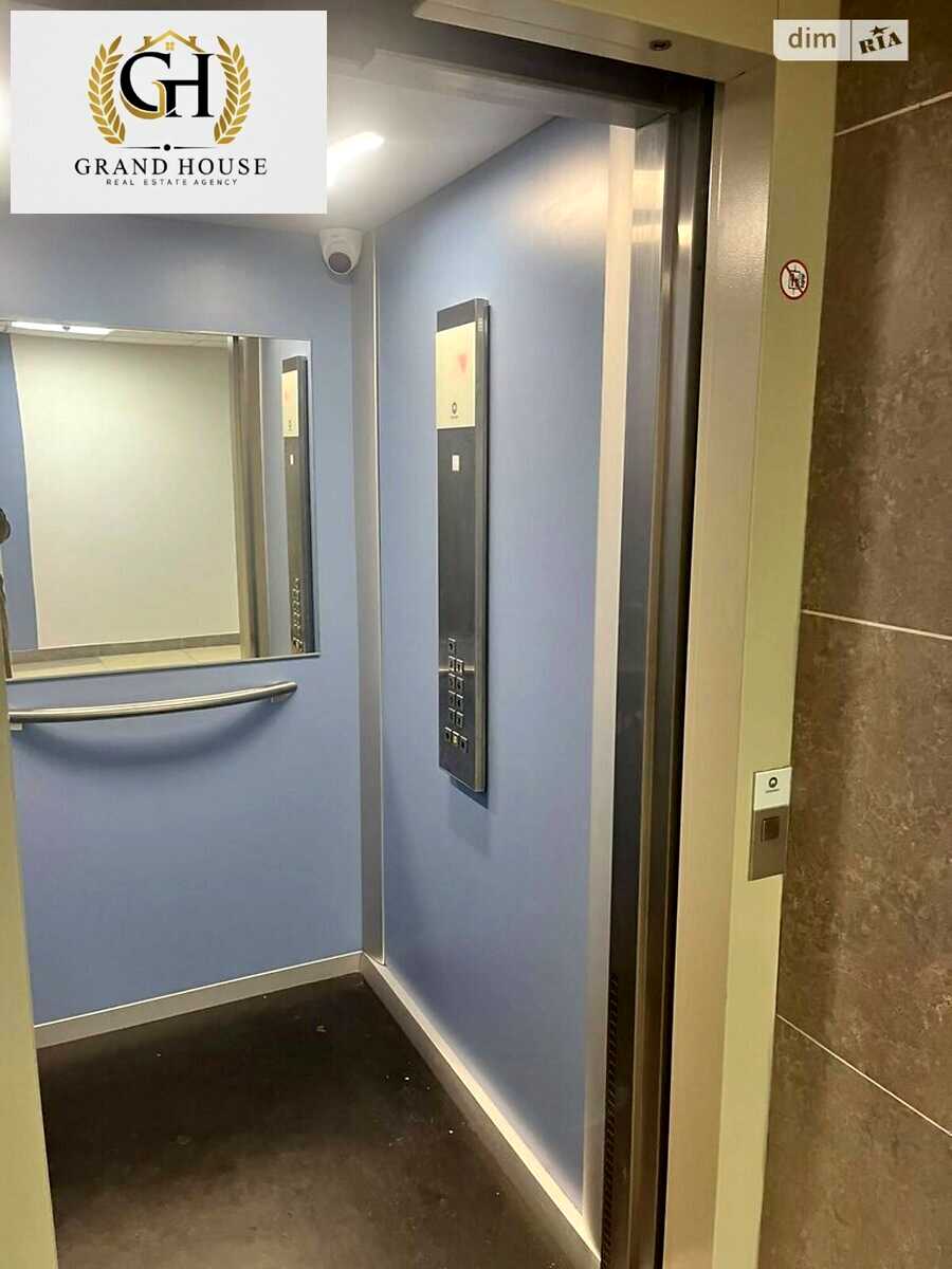 1877848613179635.jpg