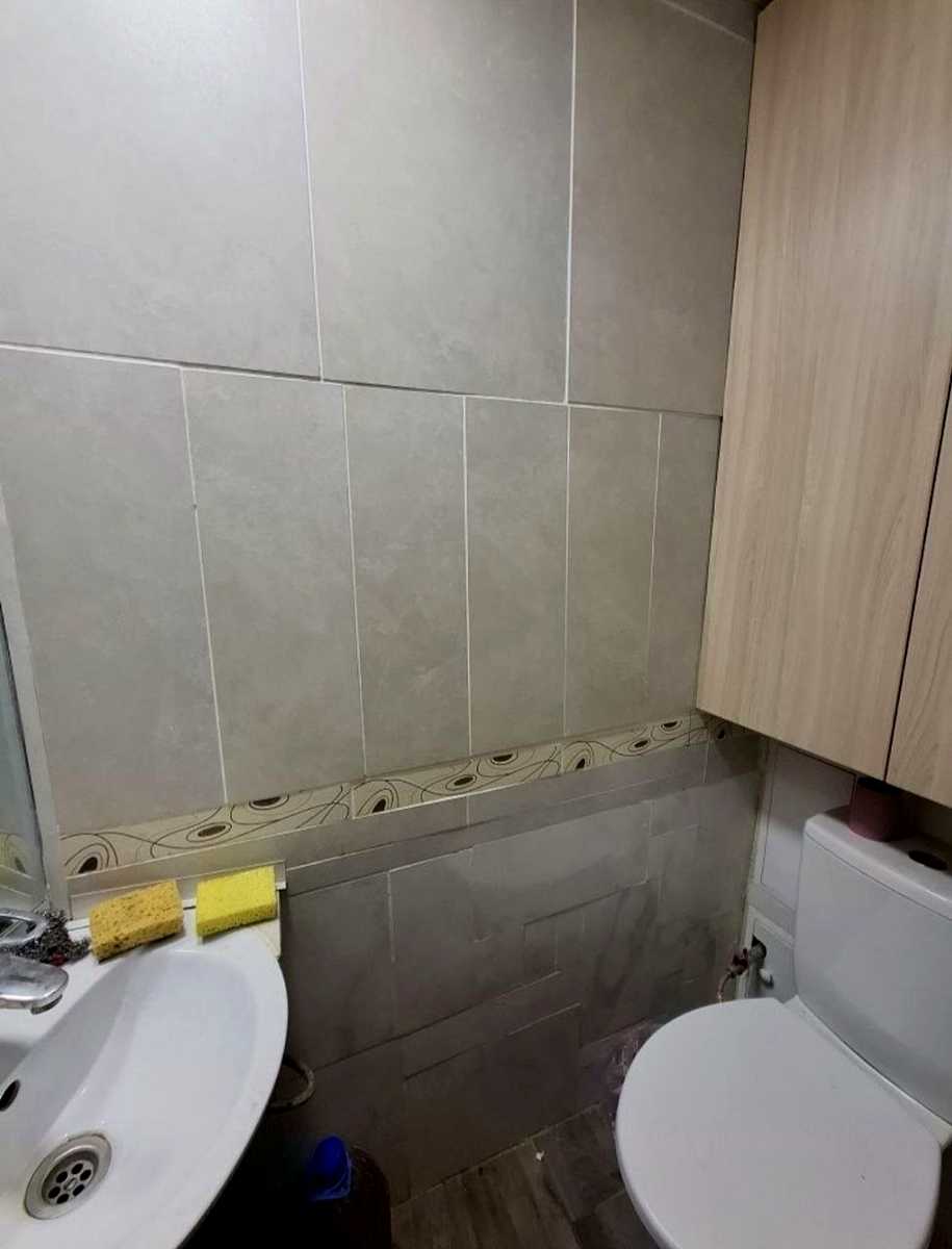 1877849146232892